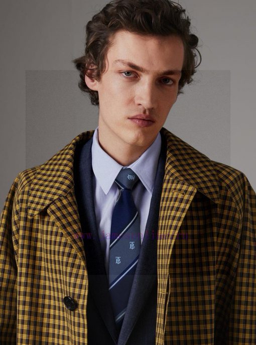 The B diagonal stripe tie is absolutely amazing, and the soon to be sold item is really beauup6t9naa