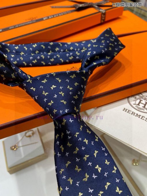 The new men's tie series H butterfly pattern tie is rare. Every year, H Home releases a thoucwlvobdy - Image 7
