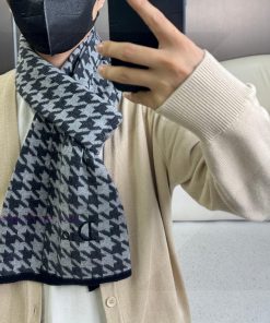 Newly released 2023 Dior men's and women's knitted cashmere scarves, featuring a thousand biyjr1a0r6