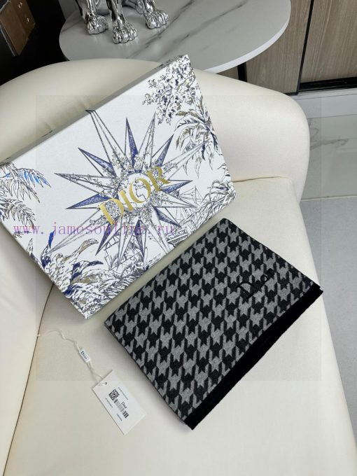 Newly released 2023 Dior men's and women's knitted cashmere scarves, featuring a thousand biyjr1a0r6 - Image 4