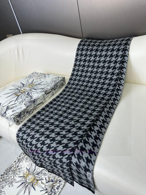 Newly released 2023 Dior men's and women's knitted cashmere scarves, featuring a thousand biyjr1a0r6 - Image 5