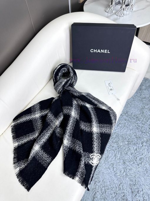 New 2024 CHA Chanel Autumn/Winter Product: Cashmere Lightweight Shrink Shawl Scarf. This is cz9bzh8j - Image 7