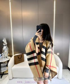 Please pay attention to the details of the actual photos. Burberry's double-sided jacquard csrbbuuv5