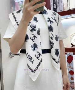 The new CHANEL fashionable and stylish goddess in early spring is a must-have item that I trlbifxm1e