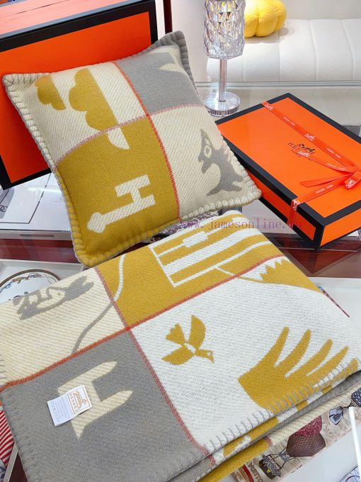 Pillow size 45x45cm, made of 90% wool and 10% cashmere41givmep - Image 10