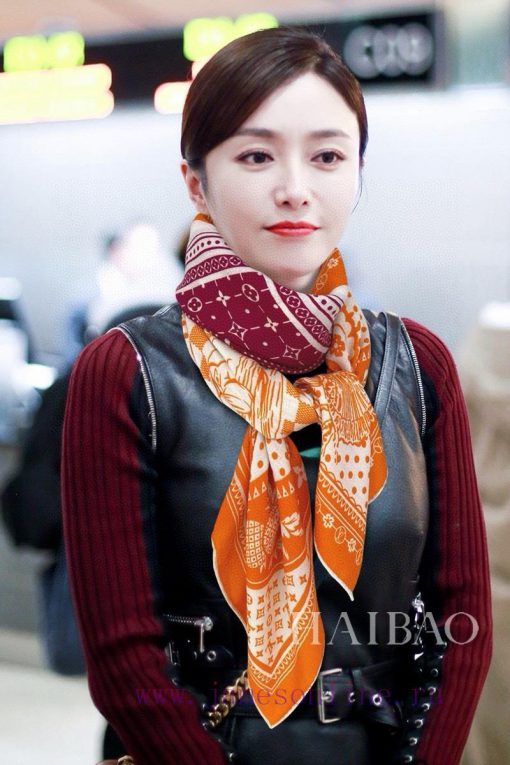Cashmere Square Scarf Sincerely Praises L Flower Quartet 140Four For One Square Scarf interp8bxv2pla