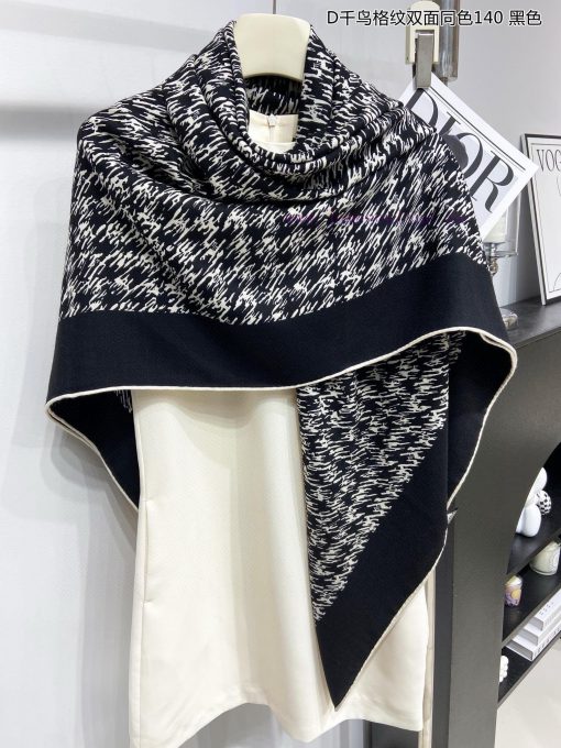The new cashmere products are said to look good and recommended by Dior. The double-sided anqz4yqpln - Image 12