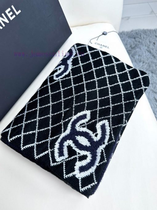 The correct color is black, long, khaki, and gray 🥰🥰 Pay attention to details and colorsAs stwvhusyq - Image 4