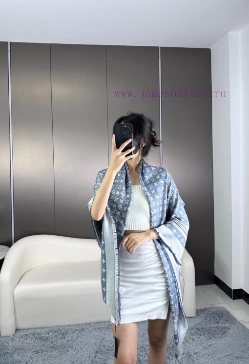 Buying the latest STUDDY DENIM MONOGRAM shawl with extremely comfortable protein fiber and wsu2ypc1g