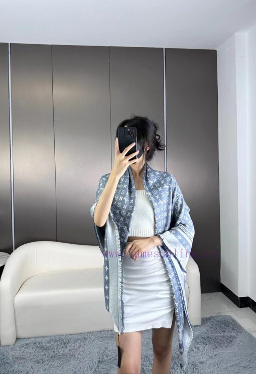 Buying the latest STUDDY DENIM MONOGRAM shawl with extremely comfortable protein fiber and wsu2ypc1g - Image 2