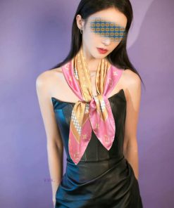 I bought a new L family silk square scarf, and I always agreed to buy it quickly. It's a higt7htqcz9