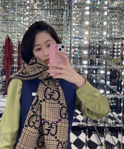 Cashmere has arrived 🥰G Home Style Alphabet (Quality)Fabric wool, size 47 * 180Wool and silkz3w4hz3b