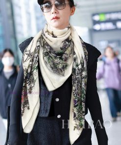 The new Dior D Dragonfly Bee Pattern 140 Cashmere Square Scarf is highly recommended for VIPbch3u9ge