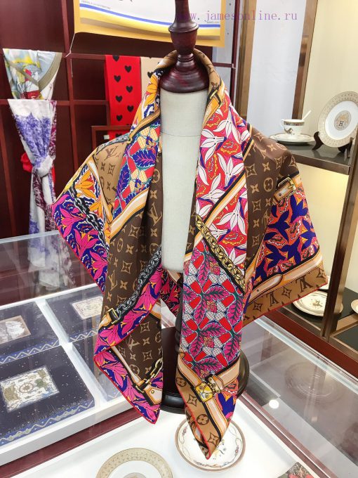 LV has launched a new 90 square scarf The Confidential Garden silk handkerchief features a f7hljfnaj