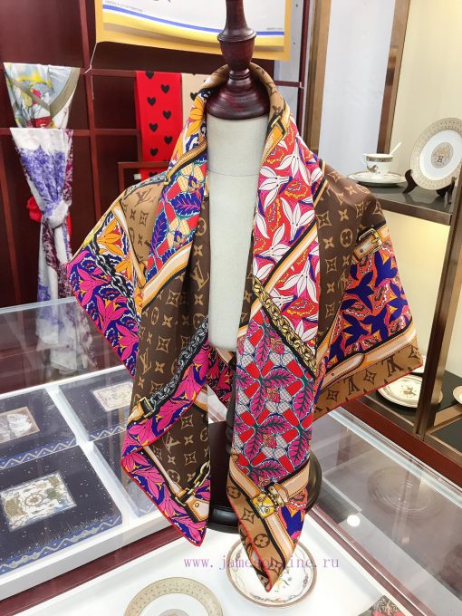 LV has launched a new 90 square scarf The Confidential Garden silk handkerchief features a f7hljfnaj - Image 2