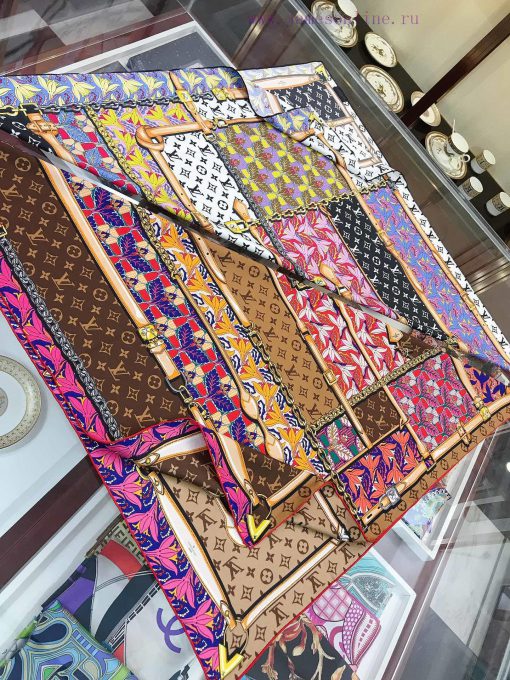 LV has launched a new 90 square scarf The Confidential Garden silk handkerchief features a f7hljfnaj - Image 4