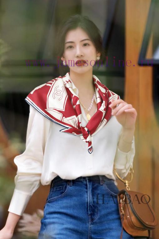 The new Chanel graphic combination of 90 silk square scarves is recommended for VIP customeri3gmm1k8 - Image 2
