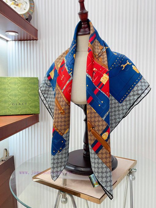 GUCCI's latest flagship luggage 🧳 90 silk square scarf, a flower series that is very easy toenks3ooa - Image 10