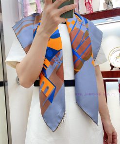 HERMES's new silk scarf looks great when you buy it. We recommend the Crazy Racing 90 silk sbepq5au4