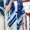 LV's elegant and noble baby like soft touch chain, logo velvet print, cleverly uses the donkuathi6pj