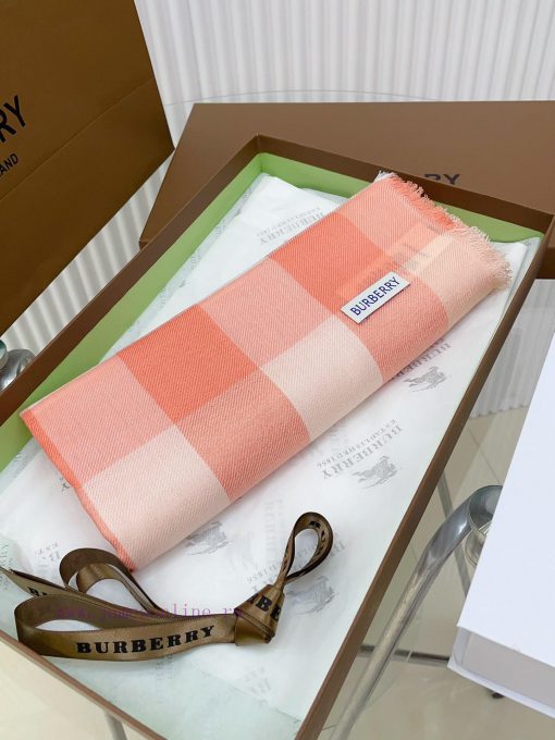Pink and orange synchronized official website, Burberry's fashionable sentiment, daily fashize9rz9s5 - Image 5