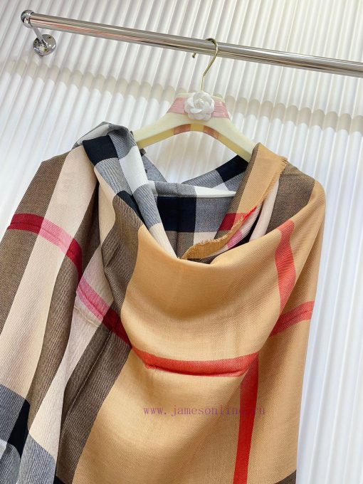 Deep camel color synchronized official website, Burberry's fashionable sentiment, daily fashi4homx5k - Image 8