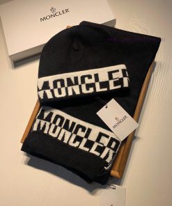 Moncler Mouth Mask Set Classic Set Hat, Scarf Warm and Super Comfortable~Winter Sister's Age5j4mdg3y