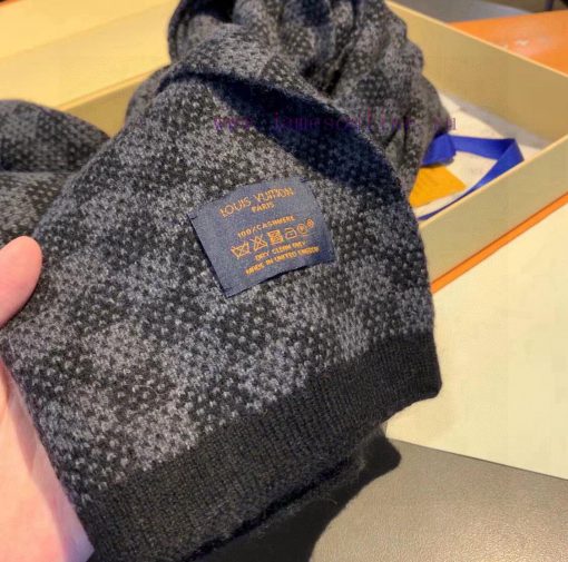 Rare high-end men's clothing, family benefits LV embroidery 🪡 A very nice men's scarf~I lovexvqtbqq6 - Image 7