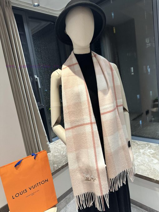 Family welfare has arrived. Lv high-end heavyweight scarf is highly recommended with angry lbkrn75ii - Image 10