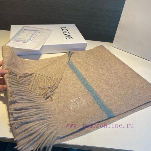 Luo Yiwei's men's and women's scarves are highly praised and kept for themselves. This is a qvt1aspl - Image 8