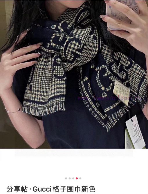 Gucci style lettersFabric woolSize 47 * 180Wool and silk scarf, decorated with oversized des4p5w7jb0