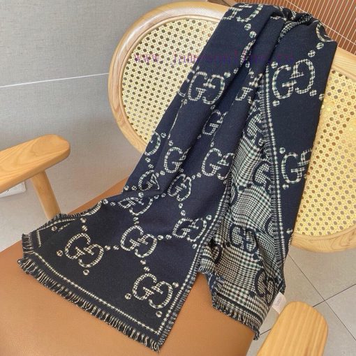Gucci style lettersFabric woolSize 47 * 180Wool and silk scarf, decorated with oversized des4p5w7jb0 - Image 9