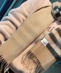 Burberry's new gold thread is a super versatile and high-quality product that is absolutely e1xmdc86