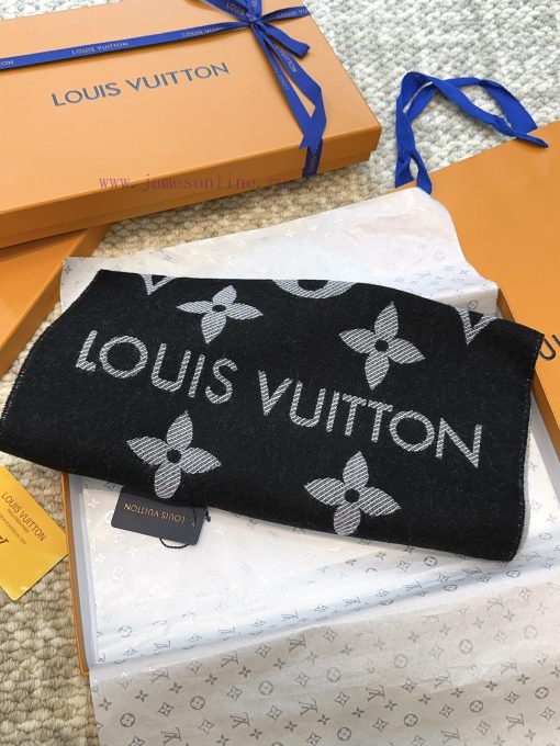 Finally shipped, the LV Essential scarf, which was launched on August 26th and is the hotteszqs7e452 - Image 3