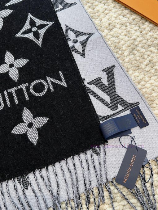 Finally shipped, the LV Essential scarf, which was launched on August 26th and is the hotteszqs7e452 - Image 7