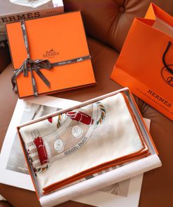 Hermes 2024 Autumn/Winter Silk Scarf CollectionI estimate that the purchasing list for the nk8raztl8