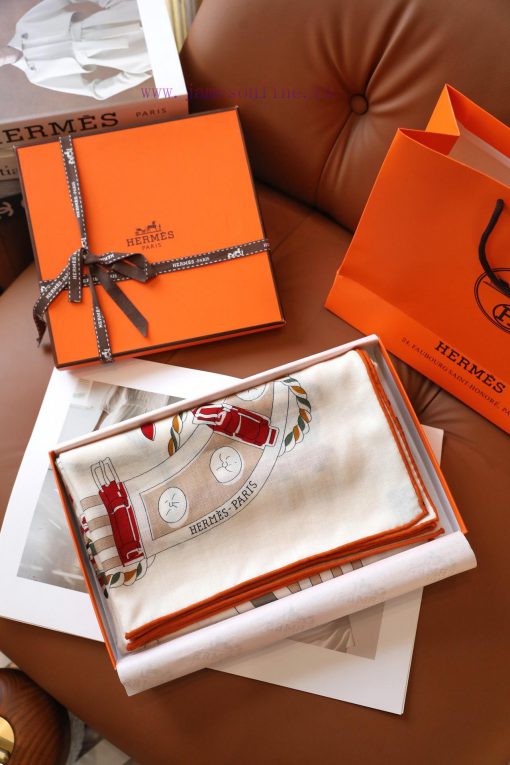 Hermes 2024 Autumn/Winter Silk Scarf CollectionI estimate that the purchasing list for the nk8raztl8