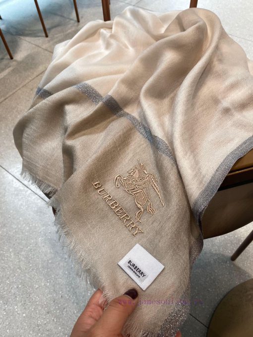 Burberry's latest color scheme for 2024Truly high-end, low-key and luxurious, with exquisitezcraiffb - Image 6
