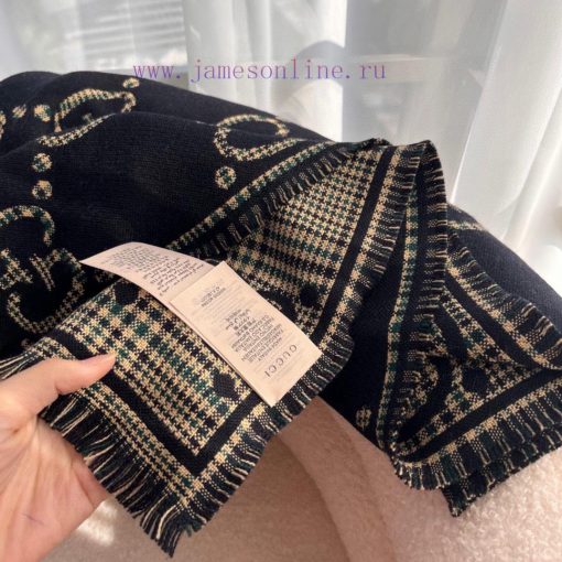The classic GG pattern is one of the iconic elements used by the brand since the 1930s, and cuw7mxf0 - Image 6