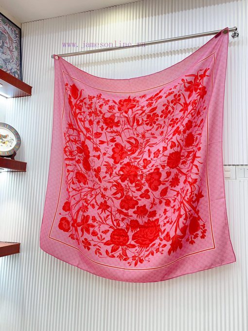 New~NewGucci is a very beautiful shawl series. The very outstanding tasteful fabric is very ji4xuvdb - Image 6