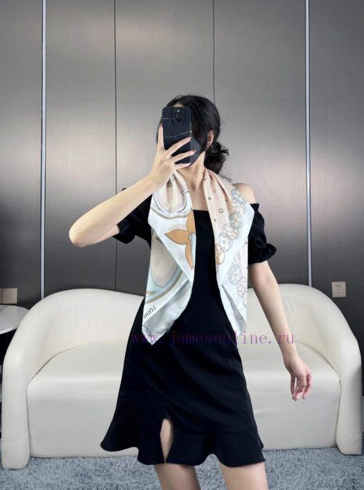 The 2024 Lv bestseller is super soft and silky smooth~The touch is really amazing. When weard15sgcxm - Image 2