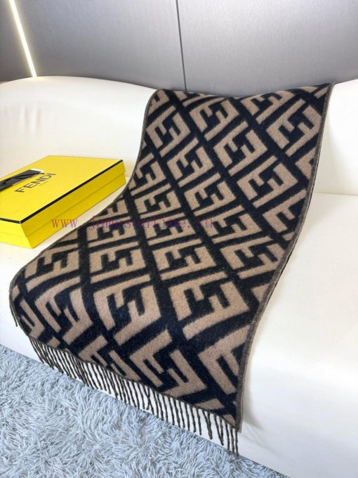FENDI is the most capable of colliding with a sense of luxury. Double F is definitely the hoijpb8nli - Image 5