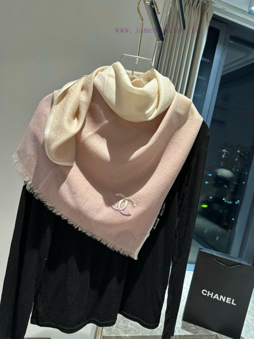 In 2024, Chanel's top-quality original single gradient color [rose] is a very gentle and bean5i8v4p7 - Image 9