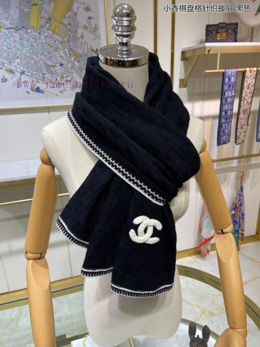 The new Chanel checkered knitted shawl is so beautiful [tears]. It is a top-notch palace grasluj2pyq - Image 6