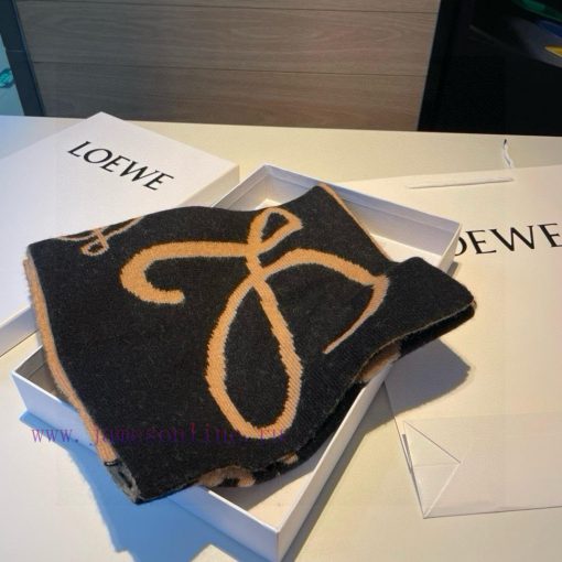 Loewe Original 2022 New Knitted Scarf with Low key Luxury, Exquisite Soft and Elite Level Faxh4m4gxn - Image 4
