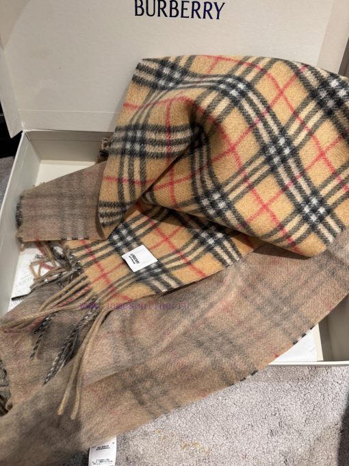Burberry original order, imported cashmere from France, last order, back solid color, front pq2j7u6x - Image 5