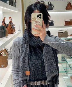 Top of the line original unisex Roewe LW striped long scarf is very lucky to have received sm3444rtx