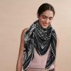 The new cashmere model is said to look good and recommended by Herm è s. The dreamy Paris douvjqurt9
