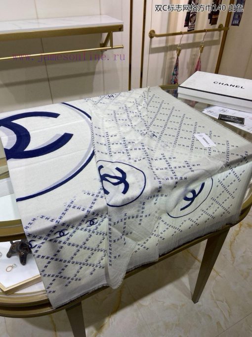 The new Chanel Double C logo mesh square scarf with 140 whisker edge cashmere square scarf iwwx7sfhl - Image 8
