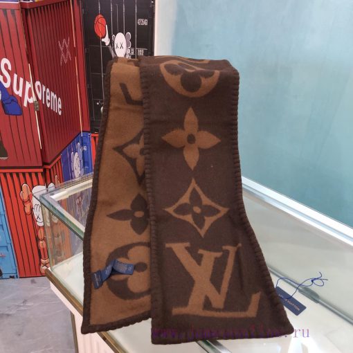 Coffee colorThe donkey brand Sweet Dreams scarf features a large Monogram jacquard weave on 812yrocg - Image 5